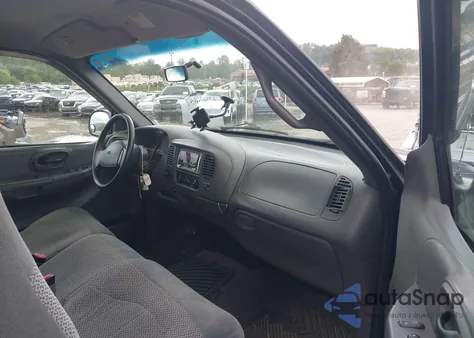 1999 Ford F150 z USA, uszkodzony, nr VIN 1FTZX1723XNB60726